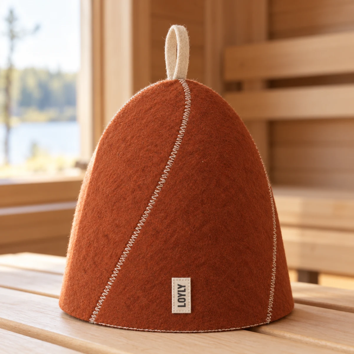 Gorro de sauna Espiral Pinhão, feltro ferrugem com costura crua